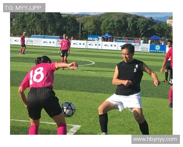 足球明星镭射照片全景展示尽显风采与魅力的精彩瞬间合集 足球明星镭射照片全景展示尽显风采与魅力的精彩瞬间合集